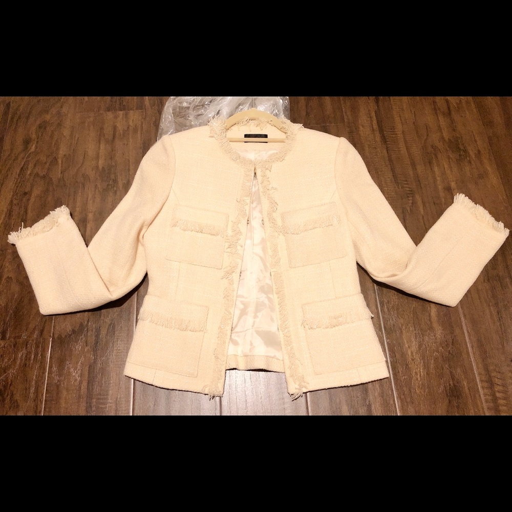 Ivory Wool Fringed Trim Tweed Jacket with snaps